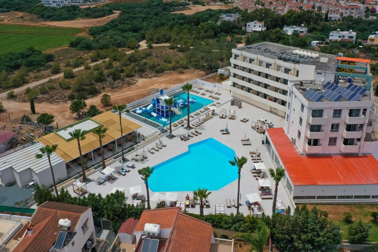 Toxotis Hotel Pernera Екстер'єр фото