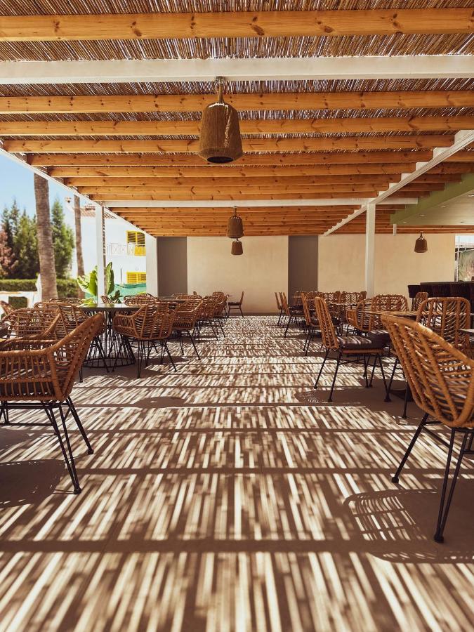 Toxotis Hotel Pernera Екстер'єр фото