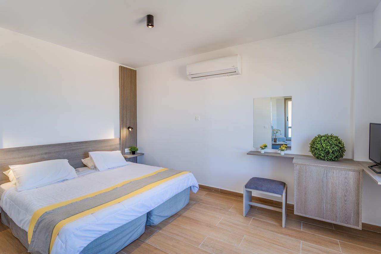 Toxotis Hotel Pernera Екстер'єр фото